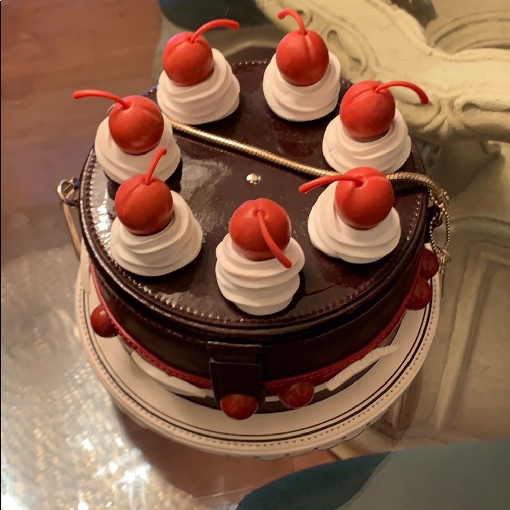 SOLD‼️Kate Spade Cake Bag